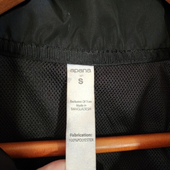 Apana Black Rain Jacket Size Small Waterproof Packable Full Zip - Picture 8 of 8